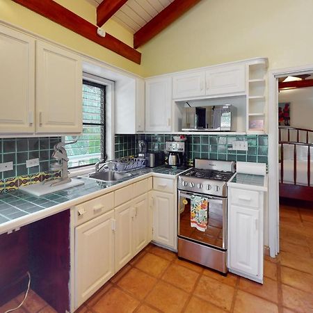 Condo #27 @ Beachside Villas 단그리가 외부 사진
