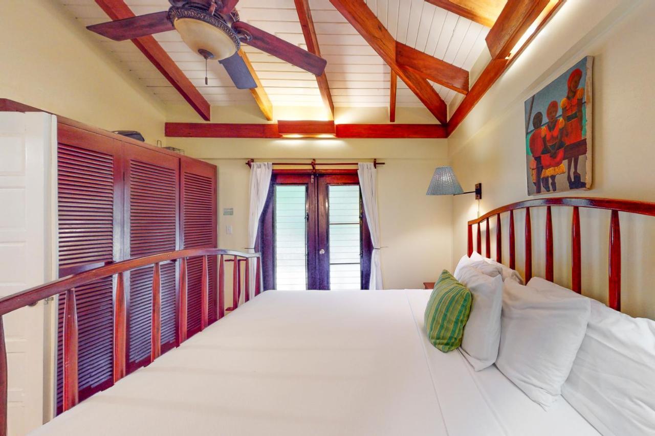Condo #27 @ Beachside Villas 단그리가 외부 사진