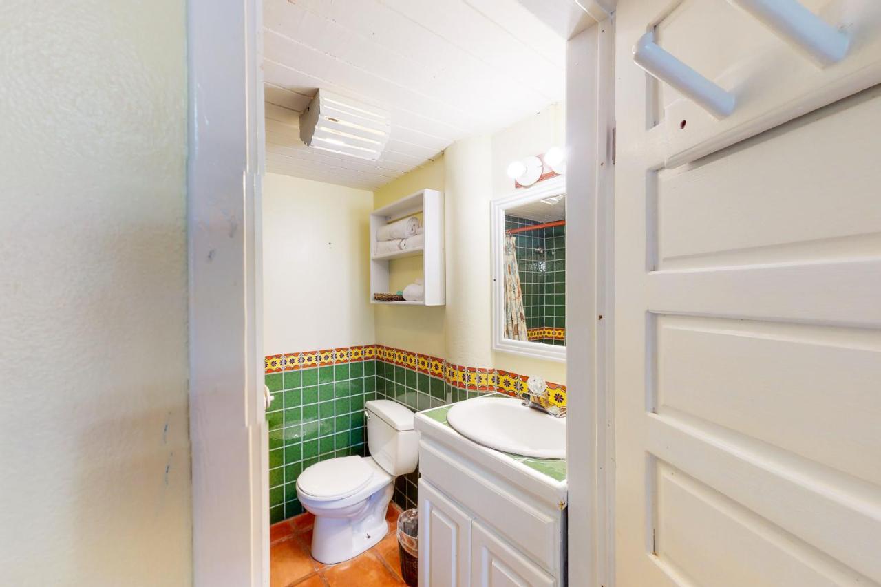 Condo #27 @ Beachside Villas 단그리가 외부 사진
